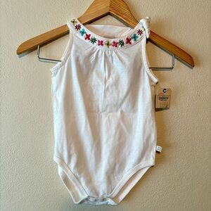 NEW Vintage y2k Oshkosh B’Gosh 100% cotton white embroidered body‎ suit 24mo
